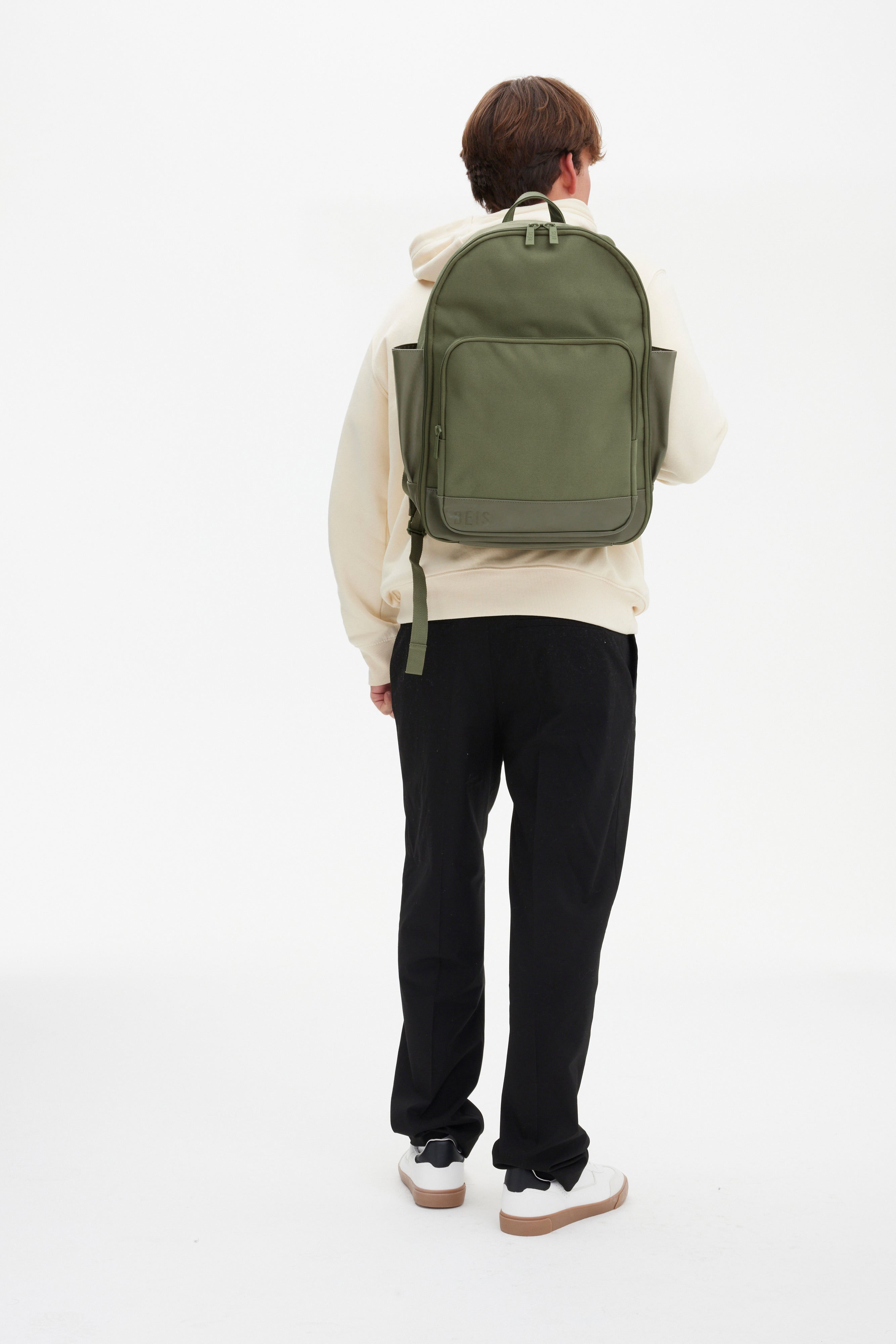 The Travel Backpack in Olive